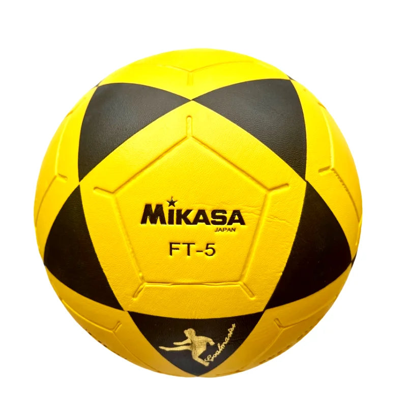 Altinha Pro Beach Football - The Brazilian Street Ball Taking Over the World